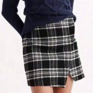 2/40$Abercrombie skirt Wool Checked Skirts size 2